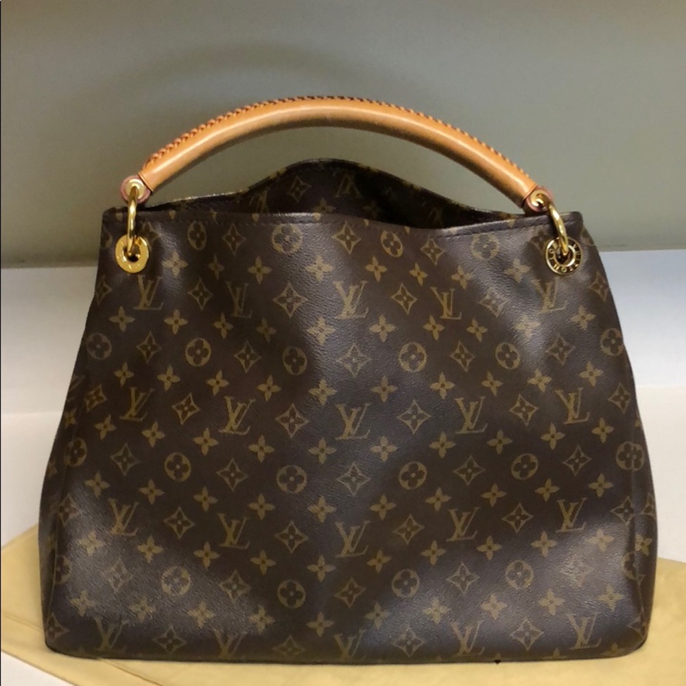 Louis Vuitton bag